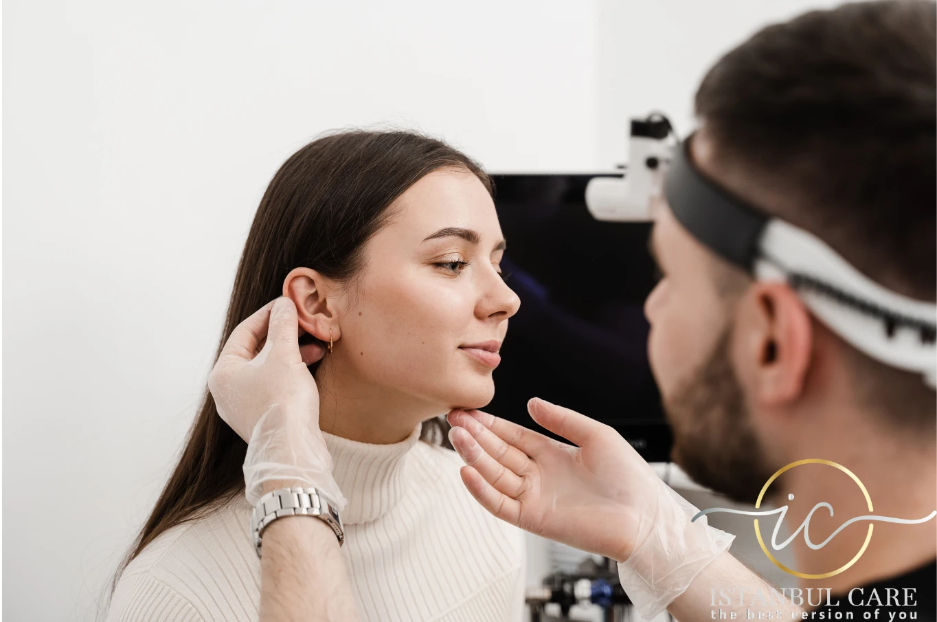 ear-reshaping-performed remodelação de orelhas - Remodelação de orelhas na Turquia